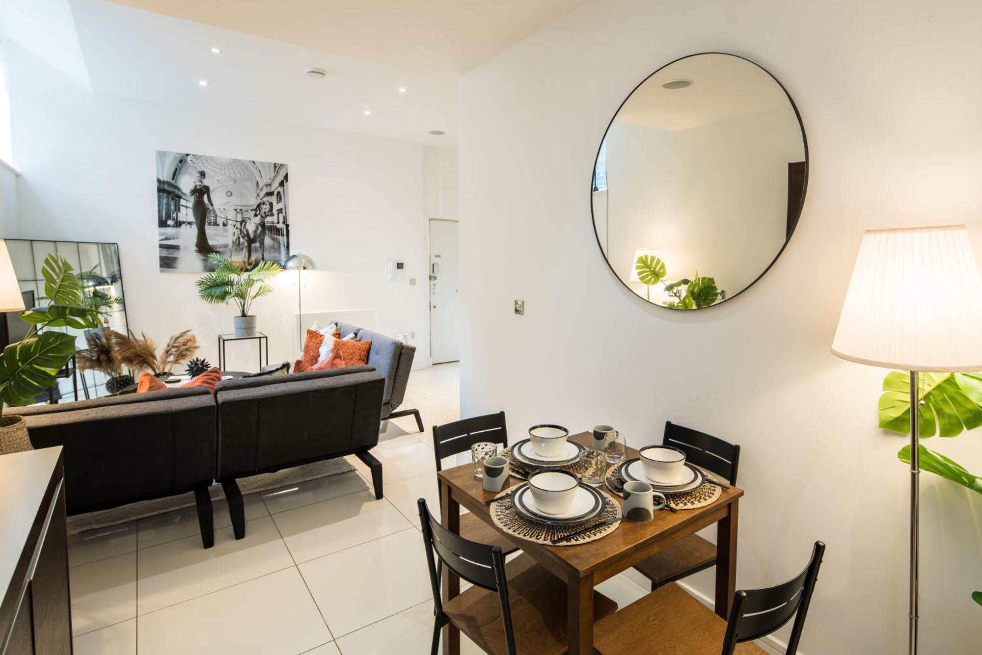 Appartamento Al Central-Soho-Chinatown-Coventgarden-Cozy-Onebed Londra Esterno foto