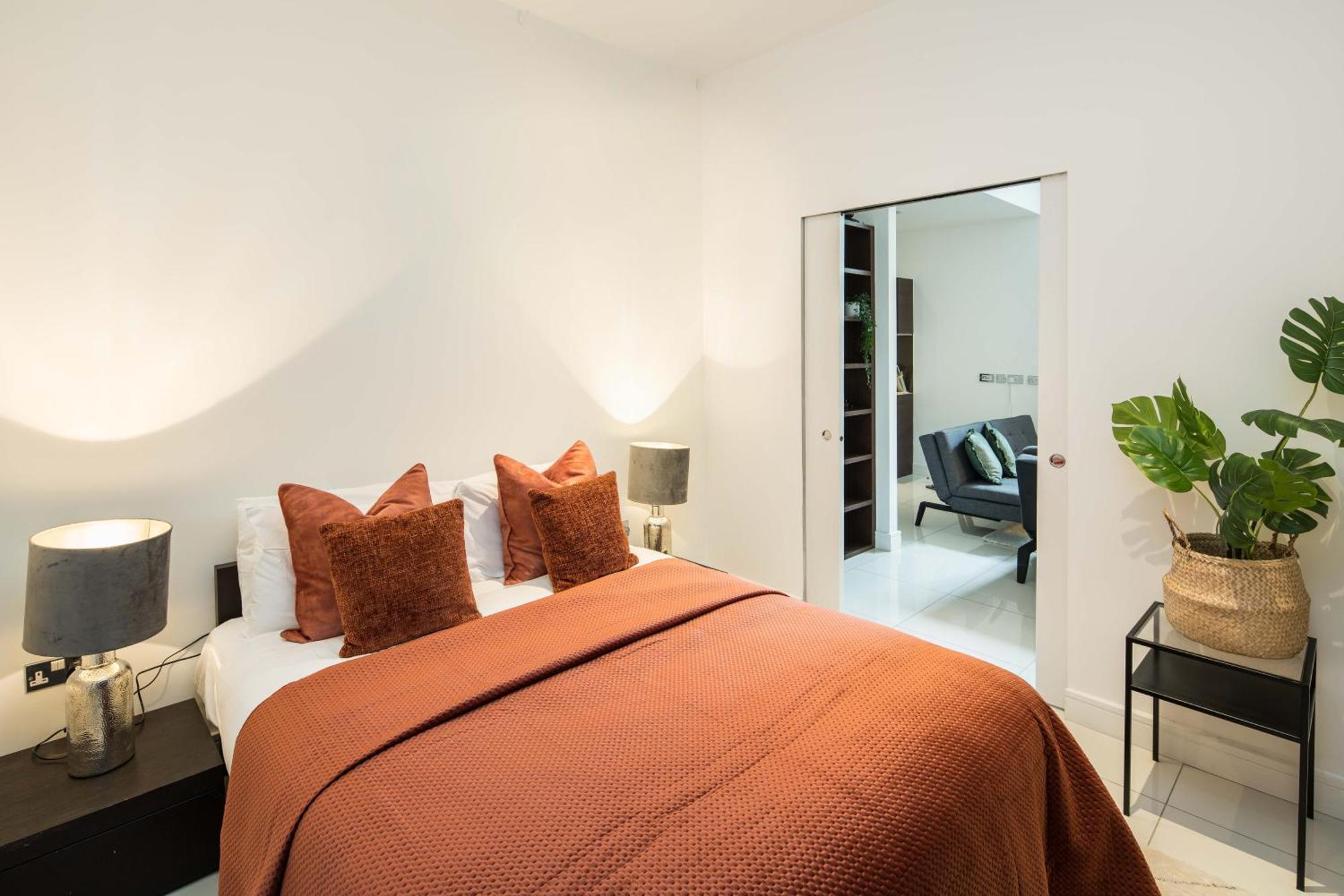 Appartamento Al Central-Soho-Chinatown-Coventgarden-Cozy-Onebed Londra Esterno foto